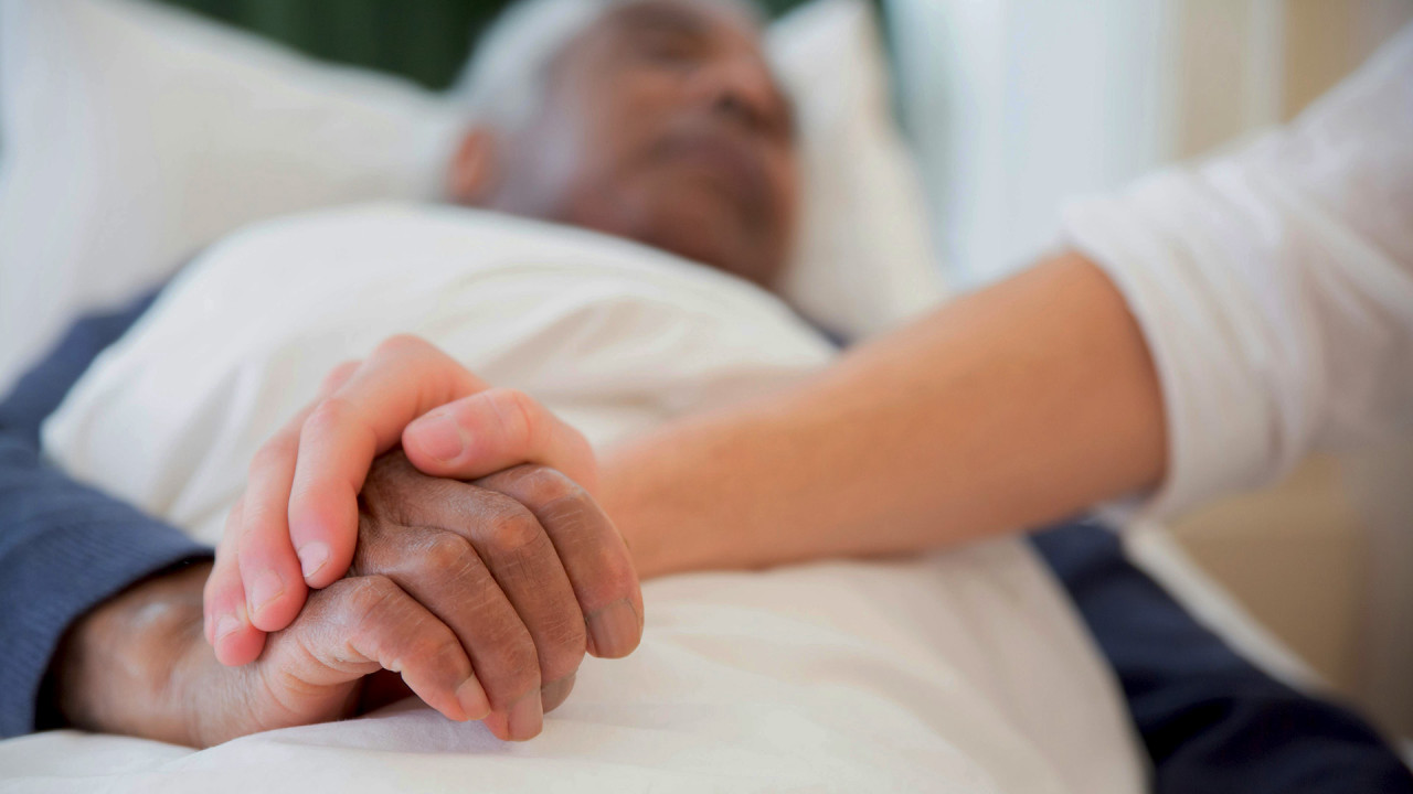 Unité de soins, démarche palliative précoce et coordination